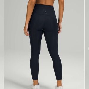 Lululemon Navy High-Waisted Leggings with Stretchy Fit